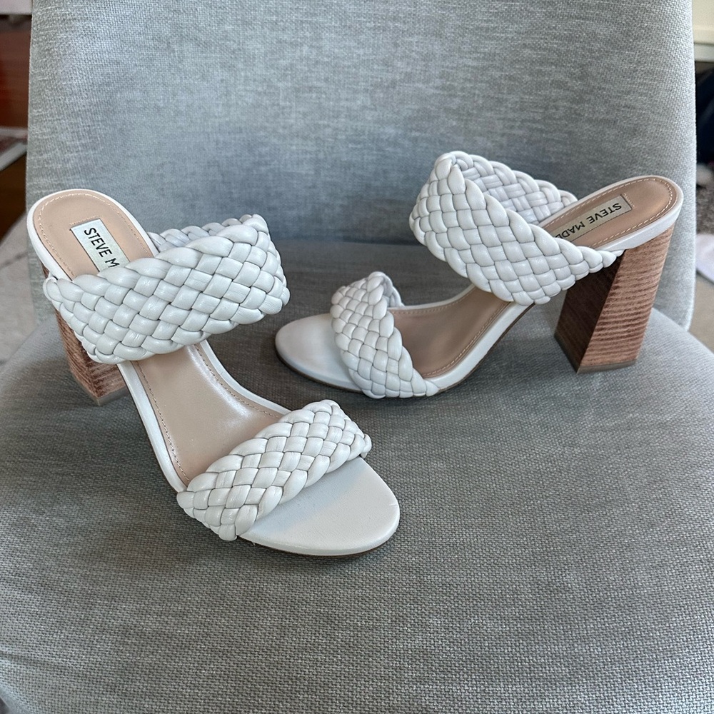 EUC Steve Madden Tielo Block Heel Sandals in Bone